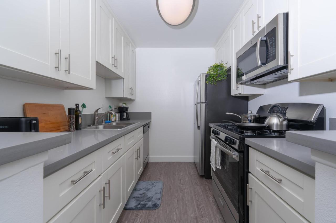 לוס אנג'לס Universal Studios 8 Min Drive Two Bedroom Apartment With Free Parking מראה חיצוני תמונה