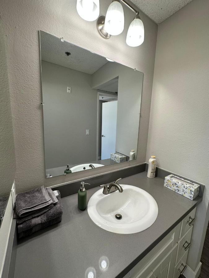 לוס אנג'לס Universal Studios 8 Min Drive Two Bedroom Apartment With Free Parking מראה חיצוני תמונה